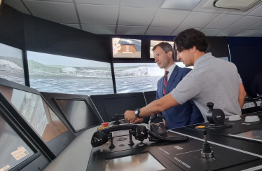 Andrew is shown the simulator hosted at the Kongsberg Marine site in Westhill.